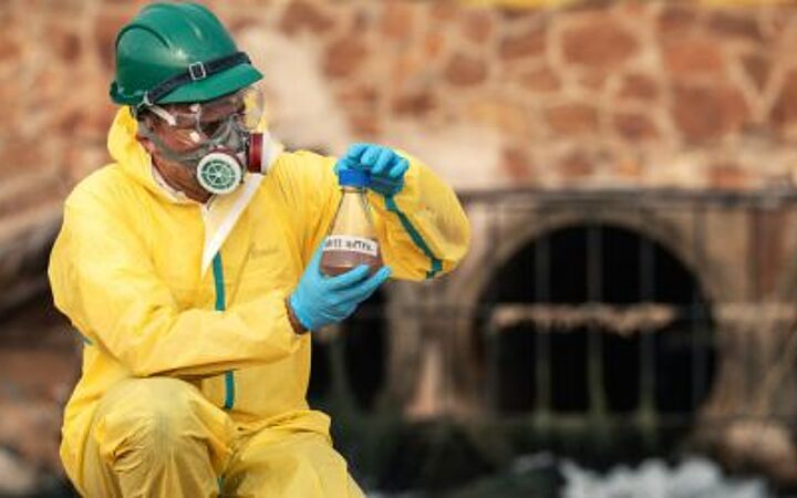 Solutions for chemical-resistant seams